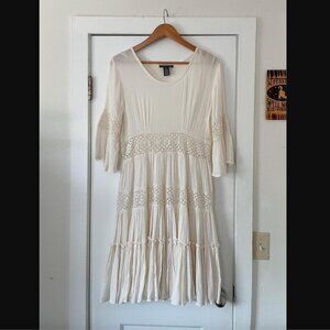 Size Medium Chelsea & Theodore Elegant Cream Lace Dress Layering Tiered Babydoll